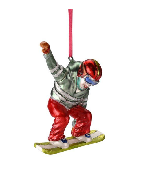 Snowboarder e Sciatore